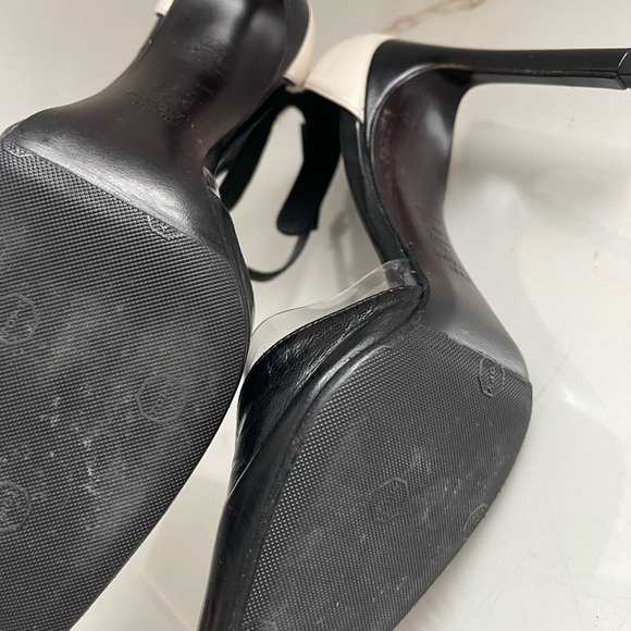 Stuart Weitzman Leather D'Orsay Pump - Picture 5 of 5